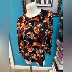 Chicos top size 2/large
